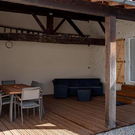 Au Coeur Du Village Bassillac Perigueux Exterior foto